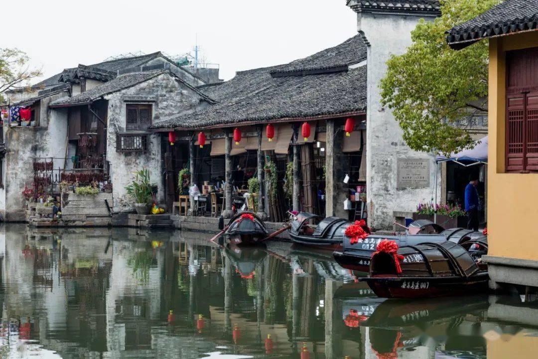 好奇，倒立东西能吃到肚子里吗游戏画面